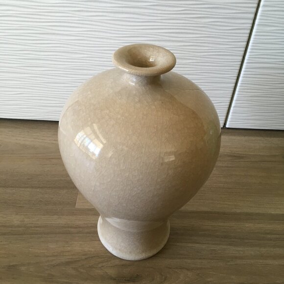 Chinese ice crack Ceramic Vase - Picture 1 of 6